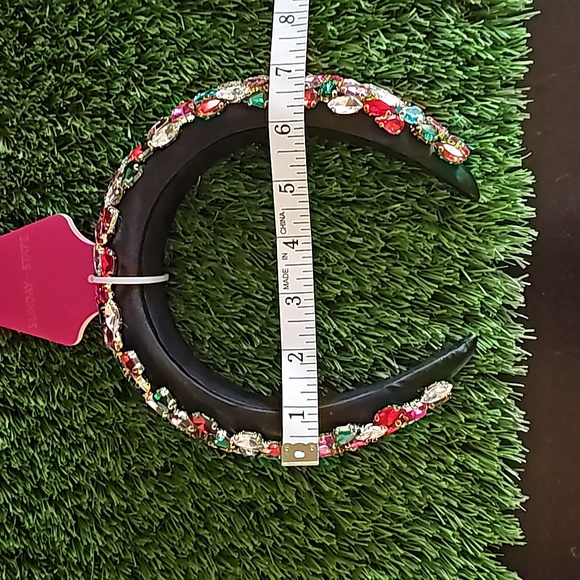 Gorgeous jeweled headband - Picture 9 of 11